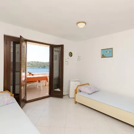 Apartment Ante
